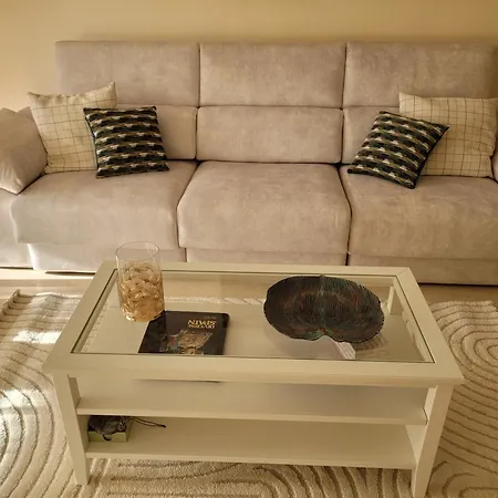 Elviria 2-bed Sleeps 4 Pool 20m To شقة *